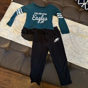 Sold! Official NFL brand Philadelphia Eagles 3t girls Outfit